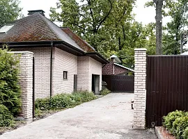 Дом, 508 кв.м на участке 17.3 сот