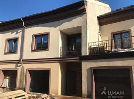 Дом, 288 кв.м на участке 1 сот