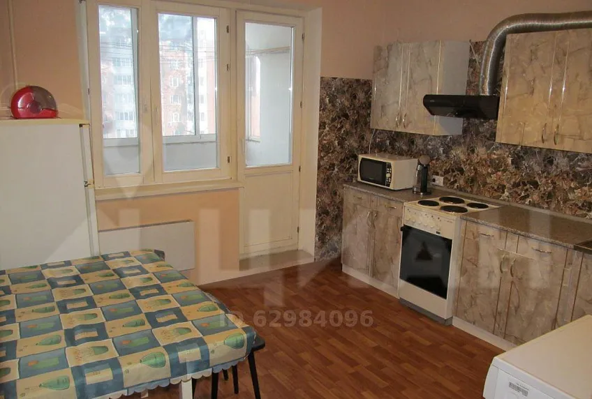 2-комн. квартира, 65.2/38.4/11.1