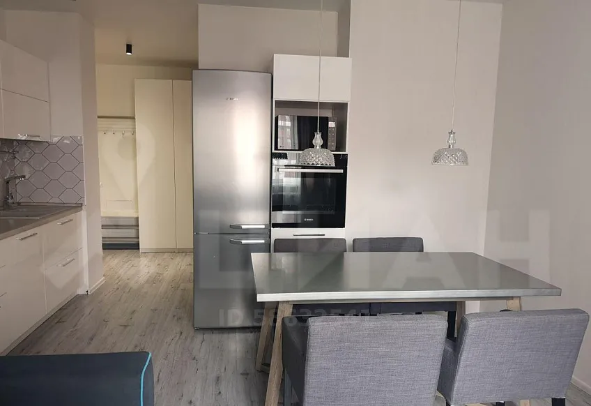 2-комн. квартира, 70/30/17