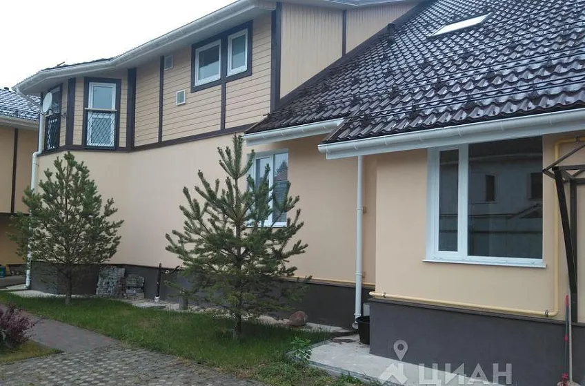 Дом, 560 кв.м на участке 12 сот