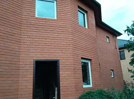 Дом, 205 кв.м на участке 8 сот