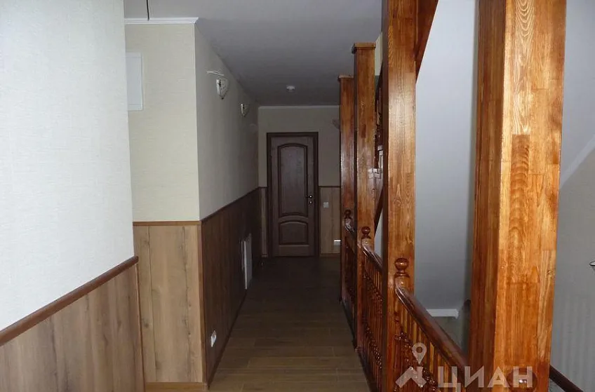 Дом, 560 кв.м на участке 12 сот