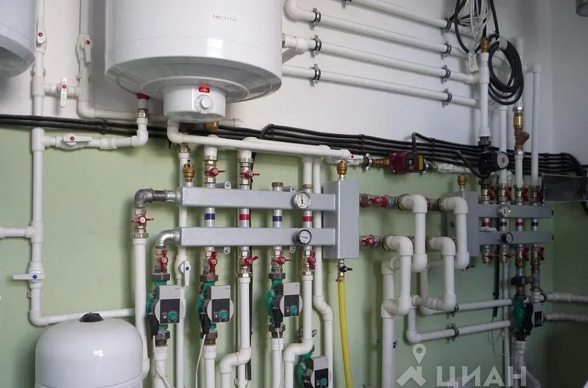 Дом, 560 кв.м на участке 12 сот