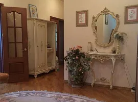 Дом, 485 кв.м на участке 10 сот