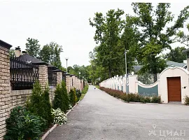 Дом, 508 кв.м на участке 17.3 сот