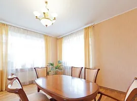 Дом, 373 кв.м на участке 15 сот