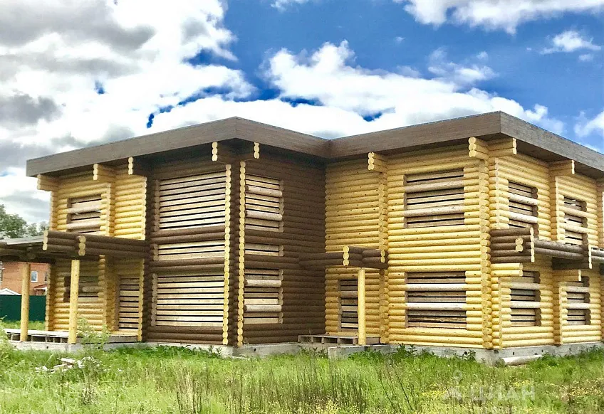 Дом, 420 кв.м на участке 20 сот