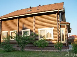 Дом, 237 кв.м на участке 10.7 сот