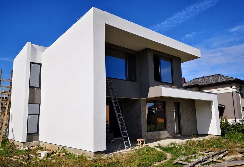 Дом, 280 кв.м на участке 10 сот