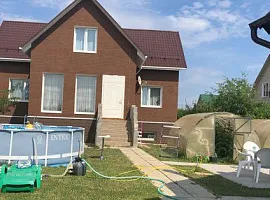 Дом, 220 кв.м на участке 9 сот