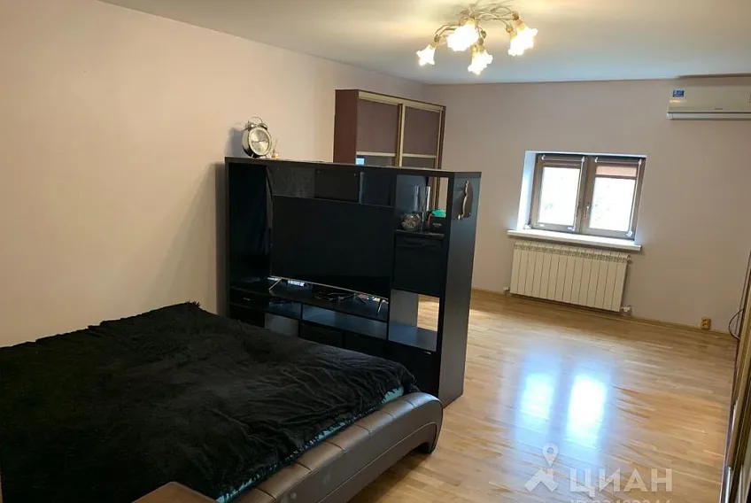 Дом, 216 кв.м на участке 6 сот