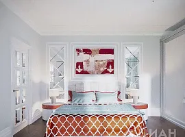 Дом, 367 кв.м на участке 9.83 сот