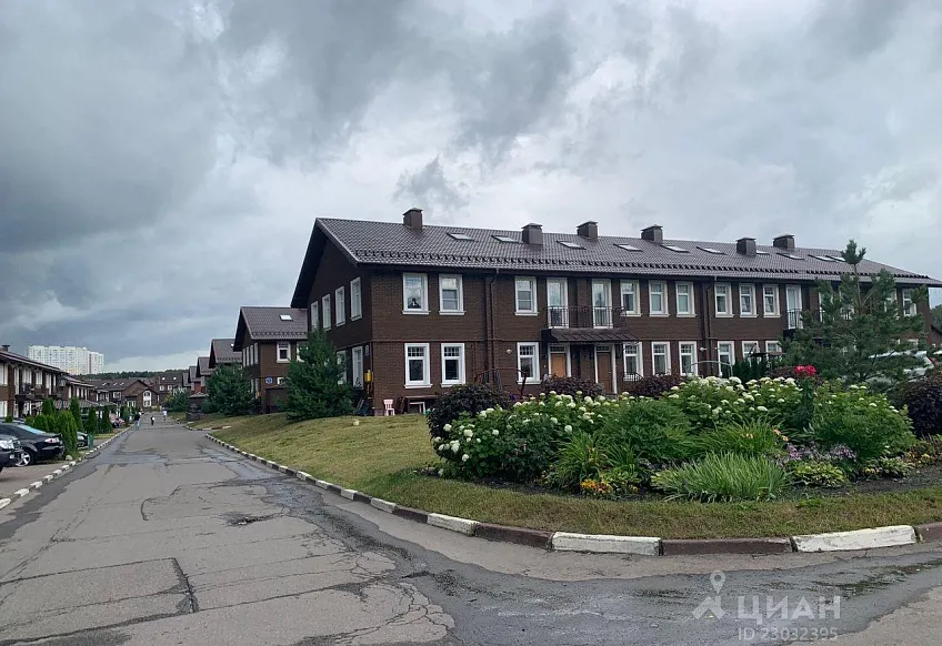 Дом, 150 кв.м на участке 3 сот