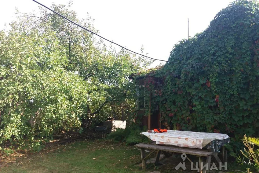 Дом, 105 кв.м на участке 6 сот