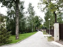 Дом, 508 кв.м на участке 17.3 сот