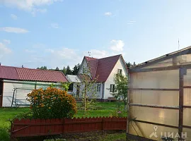 Дом, 100 кв.м на участке 18 сот
