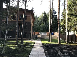 Дом, 450 кв.м на участке 30 сот