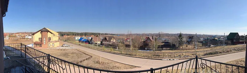 Дом, 288 кв.м на участке 1 сот