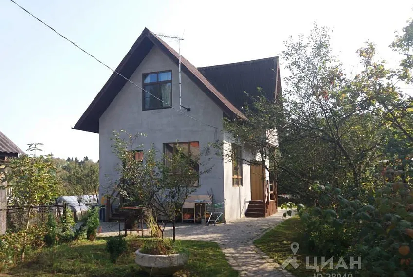 Дом, 105 кв.м на участке 6 сот