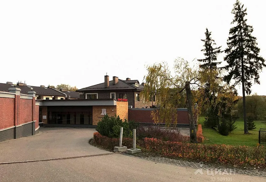 Дом, 196.2 кв.м на участке 2.36 сот