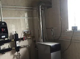 Дом, 230 кв.м на участке 8 сот