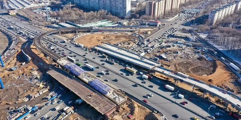 Собянин сообщил о скором окончании реконструкции развязки МКАД с улицей Верхние Поля