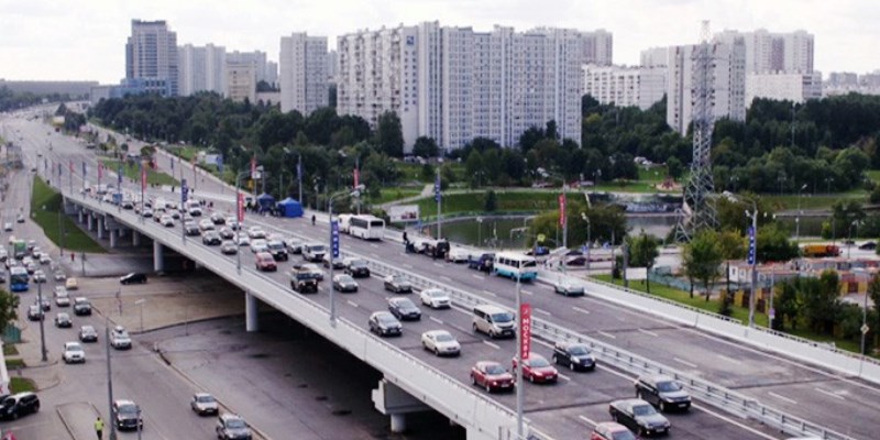 На юге Москвы достроены три высотных здания