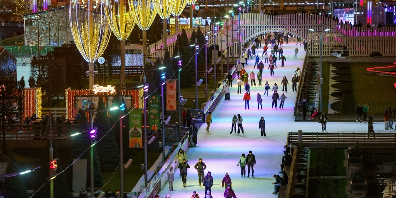 Каток на ВДНХ Каток на ВДНХ