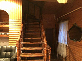 Дом, 285 кв.м на участке 13 сот