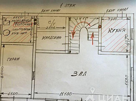 Дом, 230 кв.м на участке 8 сот