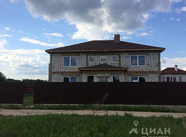 Дом, 300 кв.м на участке 7.5 сот