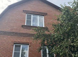 Дом, 285 кв.м на участке 13 сот