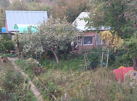 Дом, 205 кв.м на участке 8 сот