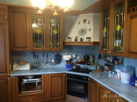 Дом, 485 кв.м на участке 10 сот