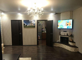 Дом, 110 кв.м на участке 8 сот