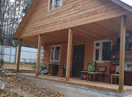 Дом, 100 кв.м на участке 8 сот