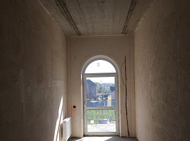 Дом, 230 кв.м на участке 8 сот