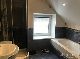 Дом, 320 кв.м на участке 13 сот