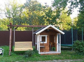 Дом, 120 кв.м на участке 8.2 сот