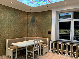 Дом, 216 кв.м на участке 6 сот