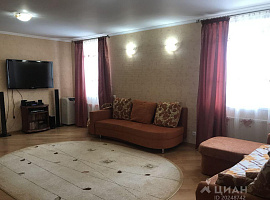 Дом, 320 кв.м на участке 13 сот