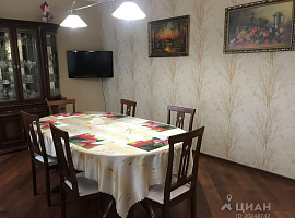 Дом, 320 кв.м на участке 13 сот