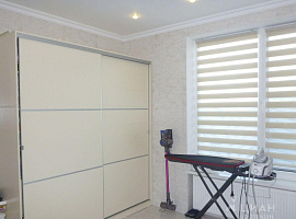 Дом, 330 кв.м на участке 8 сот