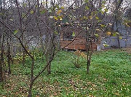 Дом, 100 кв.м на участке 8 сот