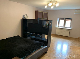 Дом, 216 кв.м на участке 6 сот