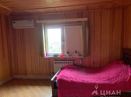 Дом, 216 кв.м на участке 6 сот