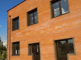 Дом, 130 кв.м на участке 2 сот