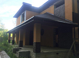 Дом, 275 кв.м на участке 10 сот