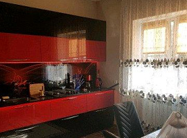 Дом, 205 кв.м на участке 12 сот